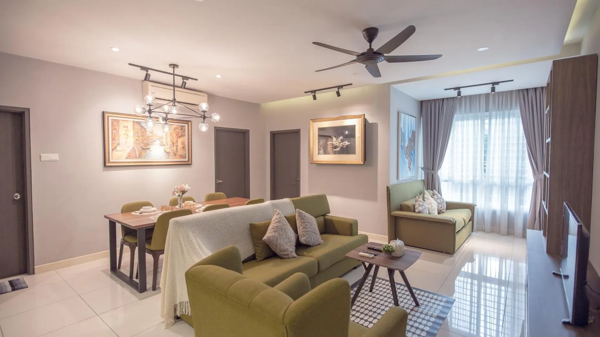 V Residence At Sunway Velocity By My Trip & My Stay Kuala Lumpur